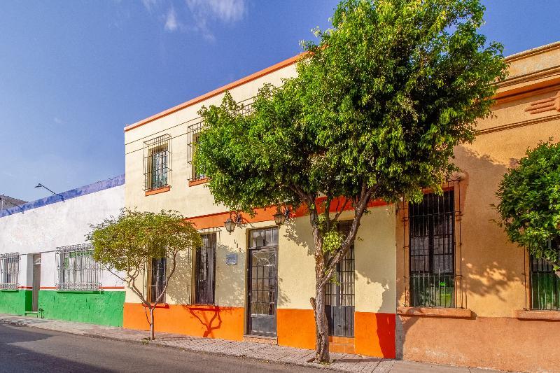 Oyo Hotel Posada Garibaldi Guadalajara Exterior photo